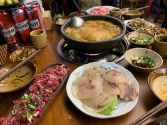 -贵厨酸汤牛肉(花果园国际中心店)