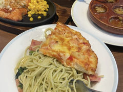 -萨莉亚意式餐厅(百联徐汇店)