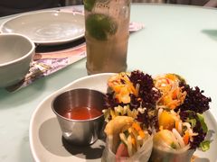 牛油果软壳蟹米纸卷-CHINCHIN 青青·泰国料理(万象食家店)