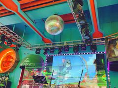 -Famous肥猫墨西哥音乐餐吧(五棵松华熙LIVE店)