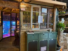 -临界音乐酒馆·小龙虾·江湖菜(华熙LIVE·鱼洞店)