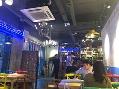 大堂-小小河边鱼(天润城店)