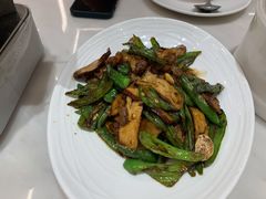-小菜园新徽菜(镇江丹阳吾悦店)