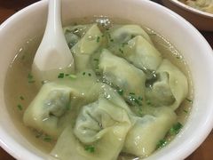 -潘国仙耳光馄饨(黄家阙路店)