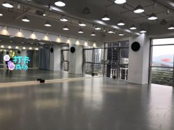 -深舞形体民族舞蹈工作室