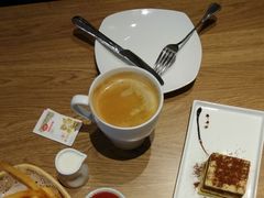 尊尚丝滑奶茶-必胜客(新中纬店)