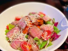 烤嫩牛排沙拉-bluefrog蓝蛙(皇庭广场店)