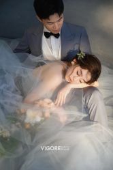 -雪中彩影婚纱摄影·微光艺术中心