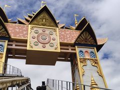 -七彩云南欢乐世界