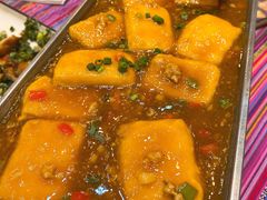 -香巴拉云南餐厅(华莱坞店)