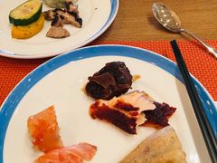 -咖啡苑自助餐厅·中国大饭店