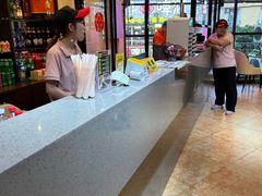 -牛鼎记潮汕牛肉火锅(阳朔店)