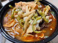 -柳州肥姨妈大骨螺蛳粉(双阳路店)