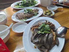 -乌文新澄海卤鹅店