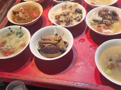 -蓝田九大碗民俗食府(蓝田店)