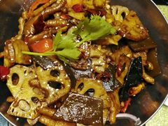 -刘胖子家常菜·蹄花焖藕(兴业店)