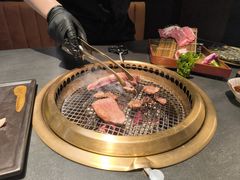-铭牛烧肉·和牛海鲜自助(高新月牙湖店)
