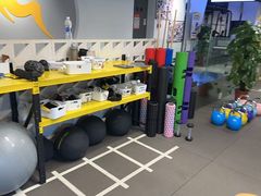 -超鹿运动(达信大厦店)