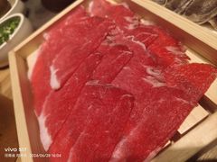 -巴奴毛肚火锅(龙湖锦艺城店)