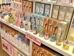 -名创优品(广东省广州琶洲保利广场店)