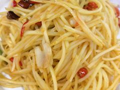 -尕盼舍连锁餐饮大盘鸡拌面王(中和美食街店)