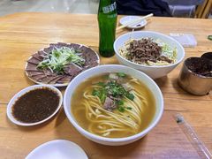 牛肉拉面-十二忠手拉面(中华路店)