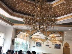 -马尔龙新疆饭店·清真(瑞景店)