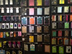 -颐高数码广场(邯郸路店)