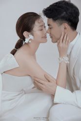 点击看大图 -挪娅婚纱摄影皇家会所