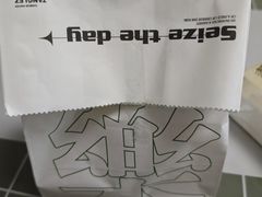 -糖乐芝(中信泰富万达广场嘉定新城店)