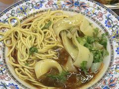-沙枣树辣子鸡•新疆家常菜(喀什西路店)