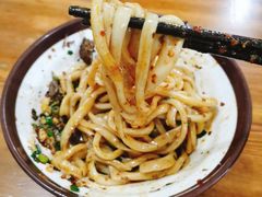 牛肉油泼拉条子-马振面(小皮院店)
