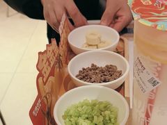 -左庭右院鲜牛肉火锅(金山万达店)