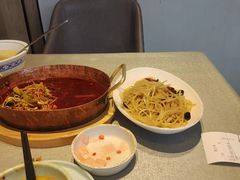 -有红鸡毛店·川菜(建设路店)