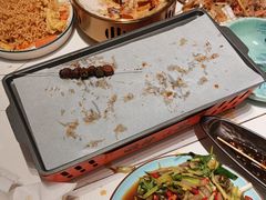 -嗨辣小聚·盘锦河蟹·海鲜烧烤龙虾(盘锦十年好店)