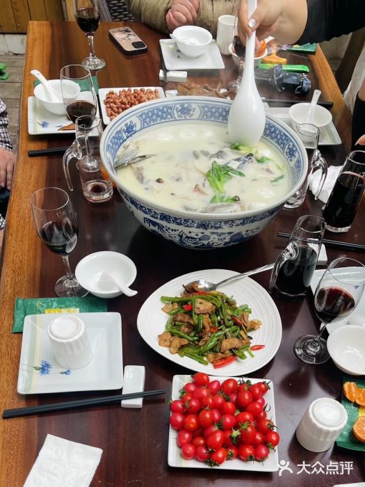 山外山·林语花园餐厅图片