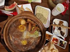 -阿润打边炉·鲜切鸡煲(华漕店)