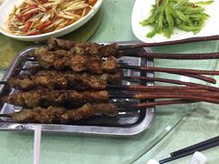 红柳烤肉-阿达西新疆餐厅(西北大学店)