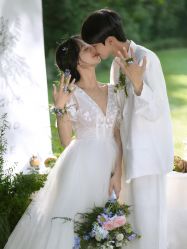 -雅云婚纱摄影工作室旗舰店