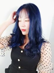 -发泽造型·烫发染发