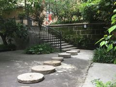 -乐领拈花溪·林涧食韵