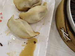 -珊珊小笼馆(仙霞路店)