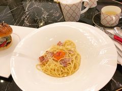-Salon de The de Joel Robuchon(外滩18号店)