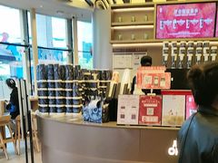 -霸王茶姬(渝北金港国际重百店)
