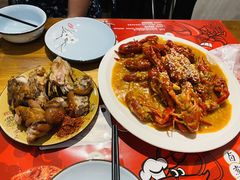 -李双猪·小龙虾·烧烤·羊肉煲(乐山店)