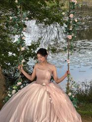 -雪中彩影婚纱摄影·微光艺术中心