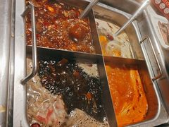 -旺龙巷重庆脆毛肚火锅·潜山扛把子店(潜山商业街店)