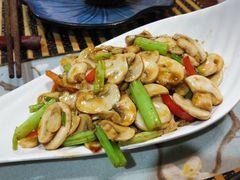 烧汁口蘑-素心斋素食餐厅