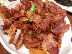 丽江紫洋芋-老滇山寨•云南特色菜•地方菜•民族风情歌舞表演(金碧店)