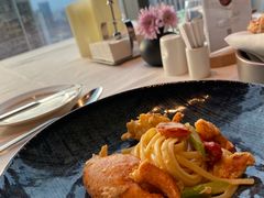 -云厨·高空西餐厅(成都瑯珀·凯悦臻选酒店)